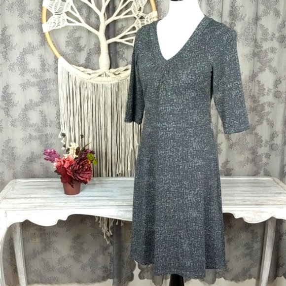 Eddie Bauer gray abstract print dress super soft - Picture 2 of 11